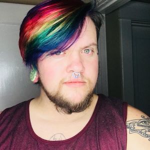 Meet your Posher, Eric